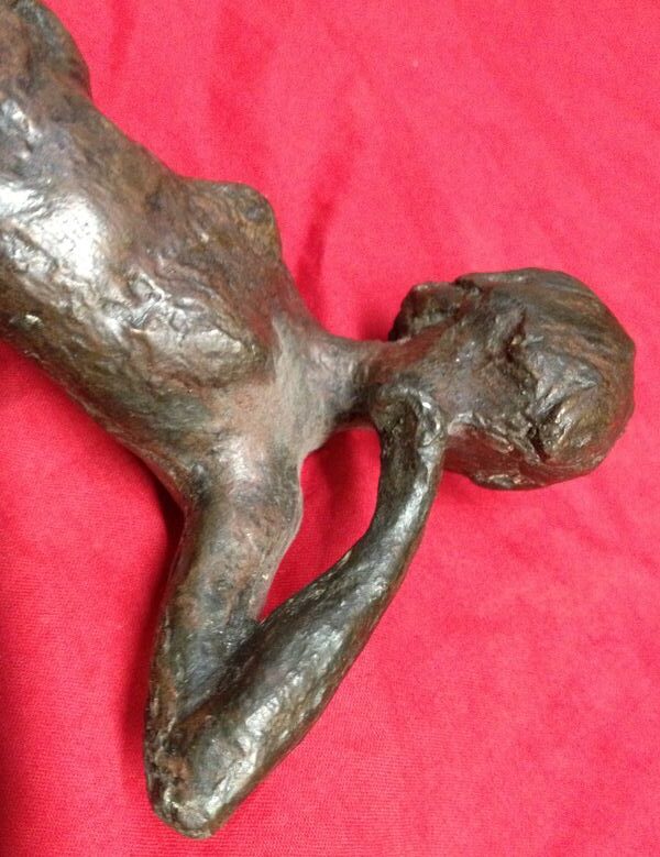 Socha soška EROTIKA Nahá stojící dívka s vínem - AXMAN