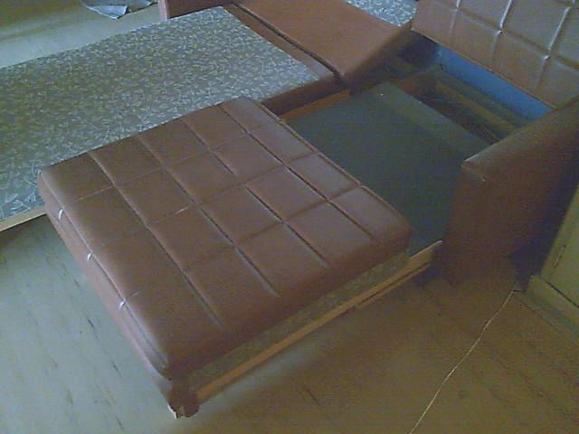 Sedačka starožitná kanceláčská rozkládací - Brusel - luxusní gauč