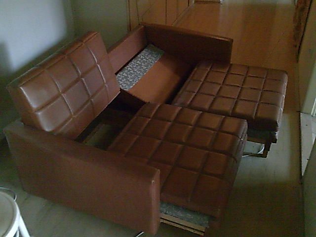 Sedačka starožitná kanceláčská rozkládací - Brusel - luxusní gauč