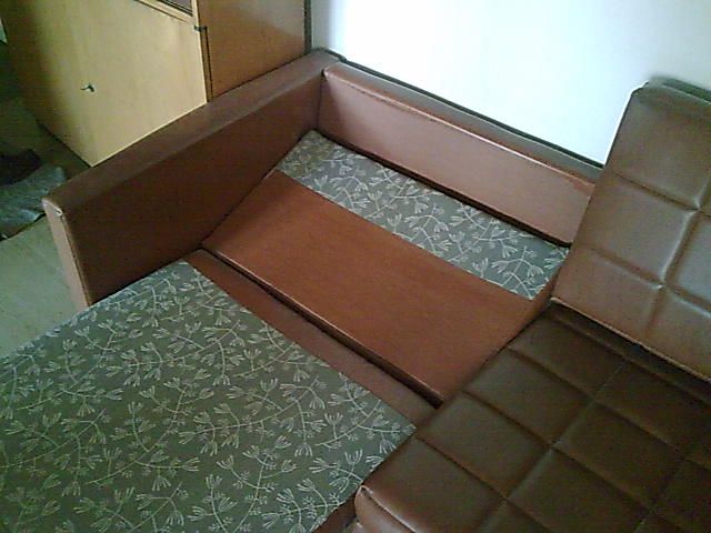 Sedačka starožitná kanceláčská rozkládací - Brusel - luxusní gauč