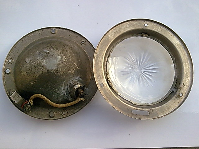 Světlo lampička SECESE 1936 auto veterán Škoda Populár