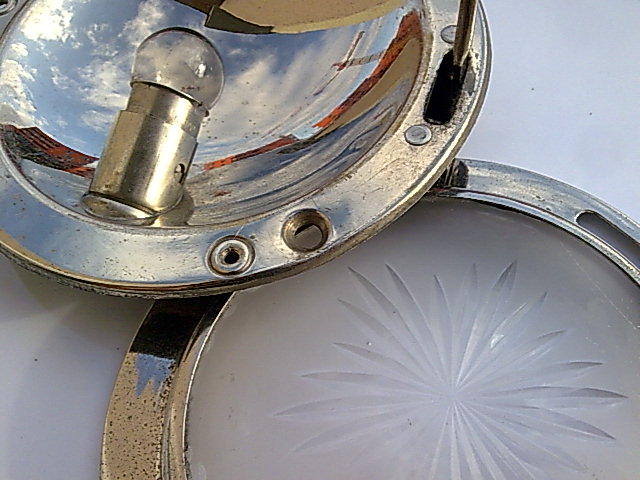 Světlo lampička SECESE 1936 auto veterán Škoda Populár