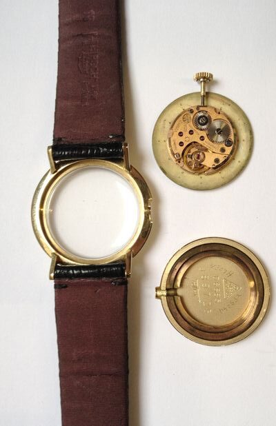 Hodinky OMEGA ultra slim 14kt GOLD 585 - náramkové mechanické - luneta guilosch