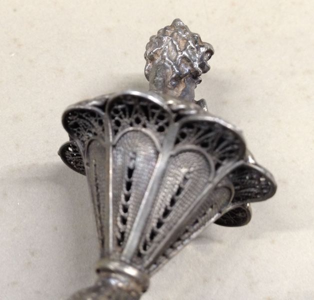 Židovské ukazovátko FILIGRÁN dvě strany